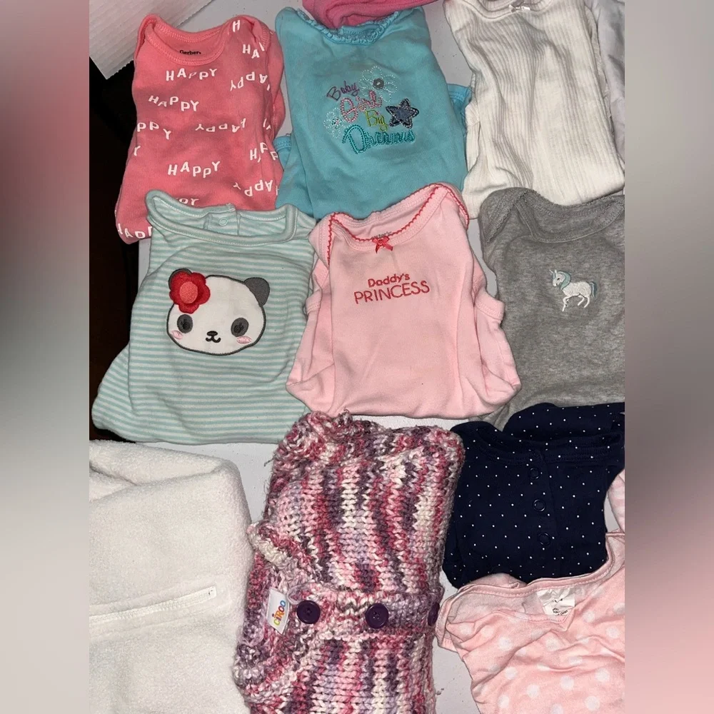 Bundle of 28 Fall / Winter Girls Clothes